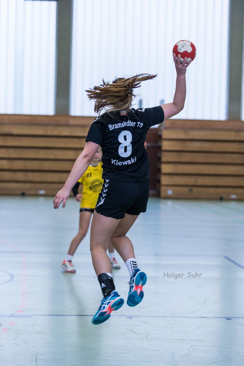 Bild 160 - B-Juniorinnen Bramstedter TS - TSV Altenholz : Ergebnis: 17:16